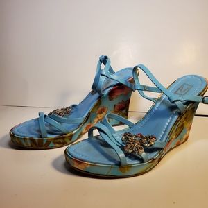 A S Studio Blue Floral Wedge 4" Butterfly sz 6.5